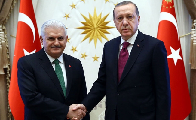 AK Parti'de kritik gün