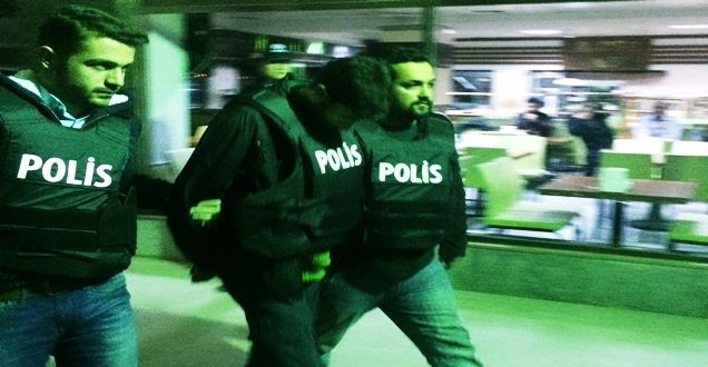 BANKA SOYGUNCUSU SAĞLIK KONTROLÜNDEN GEÇİRİLDİ  - VAN HABERLERİ
