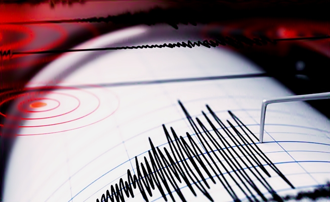 Ege'de korkutan deprem!