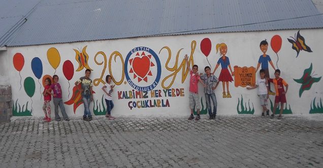 TEGV'den 20. yıl temalı duvar boyama etkinliği!