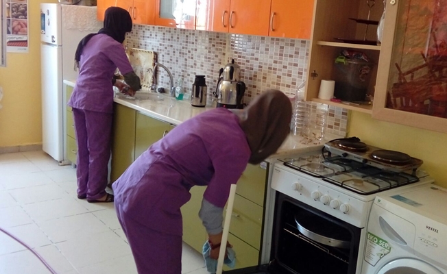 İpekyolu’nda Belediyesi’nden Ana okullarda temizlik bakım çalışması