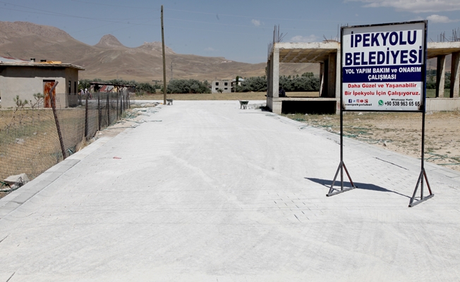 İpekyolu Belediyesinden yol yapım çalışması