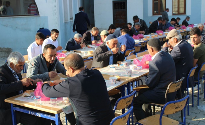 Kaymakam Dündar unutulan gelenekleri tekrar yaşatıyor