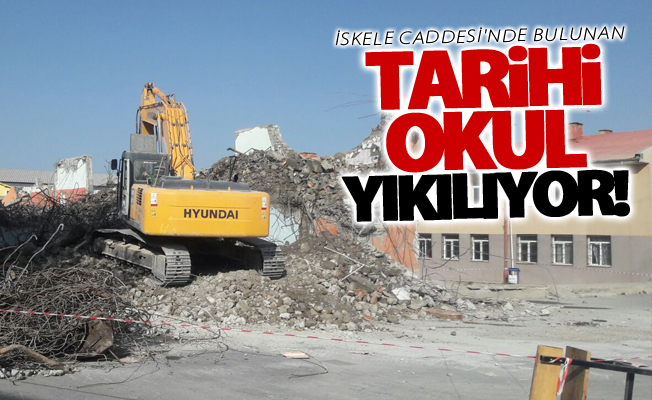 Van'da tarihi okul yıkılıyor