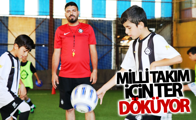 Vanlı minik milli takım için ter döküyor