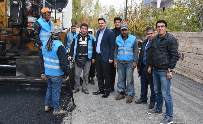 İpekyolu Belediyesinden yol yapım çalışması