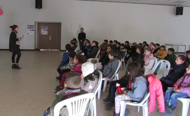 TEGV’de ‘İnsan Hakları ve Demokrasi’ semineri