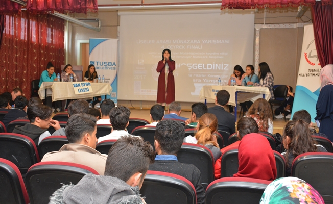 Tuşba'da ‘Fikirler Konuşuyor' münazara yarışması