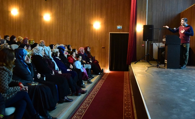 İpekyolu Belediyesinden ‘Stresle mücadele’ konulu seminer