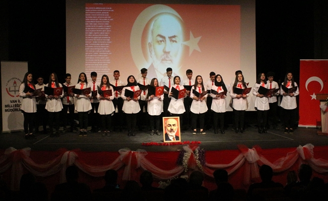 Van'da İstiklal Marşı'nın kabulü ve Mehmet Akif Ersoy'u Anma programı