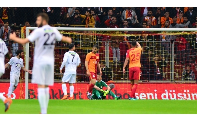 Galatasaray 0-2 Akhisar