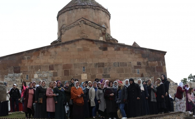 Anneler, “Umutlu Eller” projesiyle mavi tura çıktılar