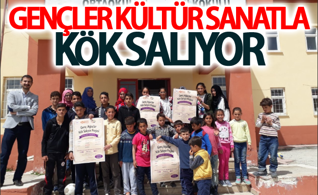 Gençler kültür sanatla kök salıyor