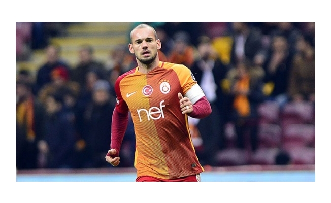 Sneijder'den flaş karar!