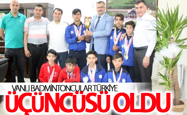 Vanlı badmintoncular Türkiye üçüncüsü oldu