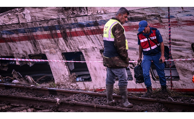 Tren faciasının bilançosu gün yüzüne çıktı: 28 ölü