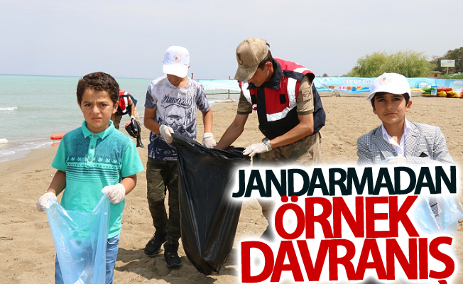 Jandarmadan örnek davranış