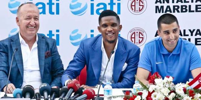 Eto'o' Antalyaspor'a 3 yıllık imzayı attı!