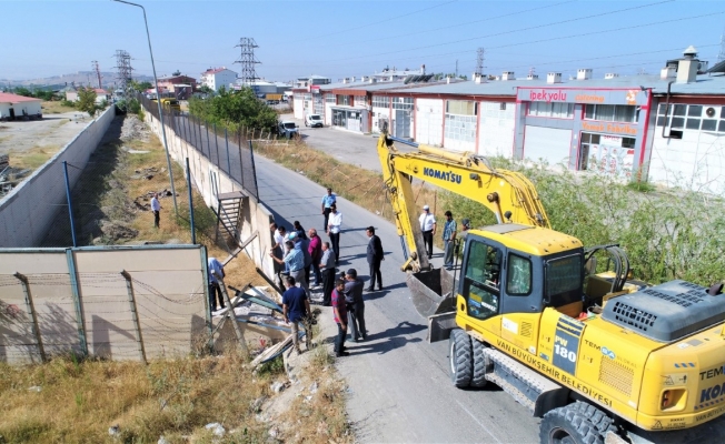 Kalecik Toki'de Yol Genişletme Çalışması başladı