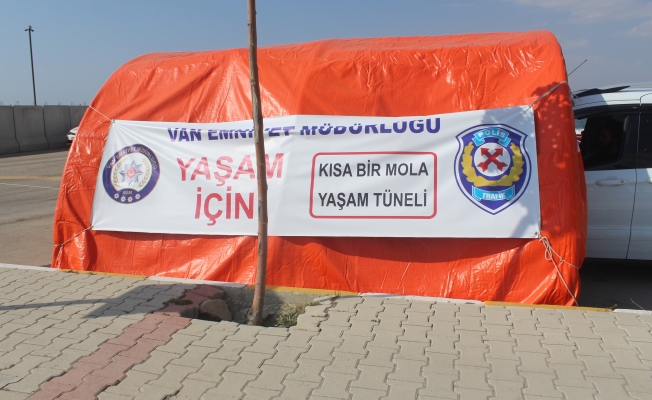 'Yaşam Tüneli' ile Vanlı sürücüler bilinçleniyor