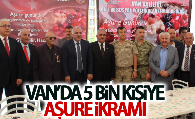 Van’da 5 bin kişiye aşure ikramı