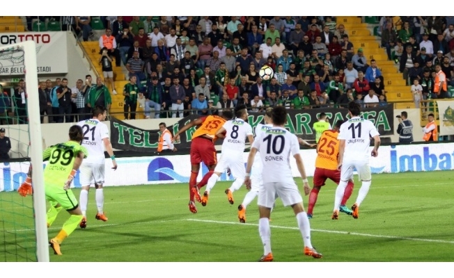 Akhisarspor ile Galatasaray 13. randevuda