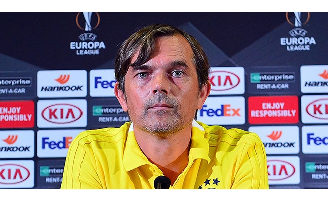 Fenerbahçe'de Cocu belirsizliği