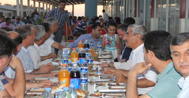 Van Milli Eğitim müdürlüğü personeli iftarda buluştu!