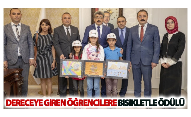 Dereceye Giren Öğrenciler Bisikletle Ödüllendirildi