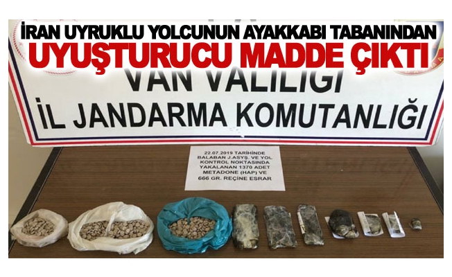 İran uyruklu yolcunun ayakkabı tabanından uyuşturucu madde çıktı