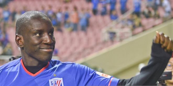 Demba Ba Çin'de siftah yaptı!Video