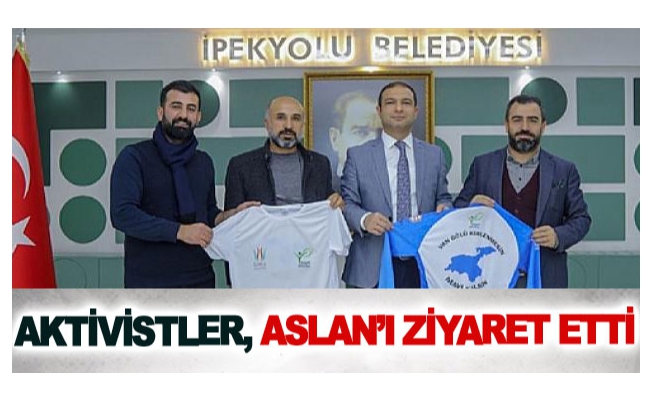 Aktivistler, Aslan’ı ziyaret etti