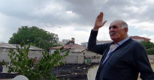 Yangın, mezarlık ve meyve bahçelerine zarar verdi!