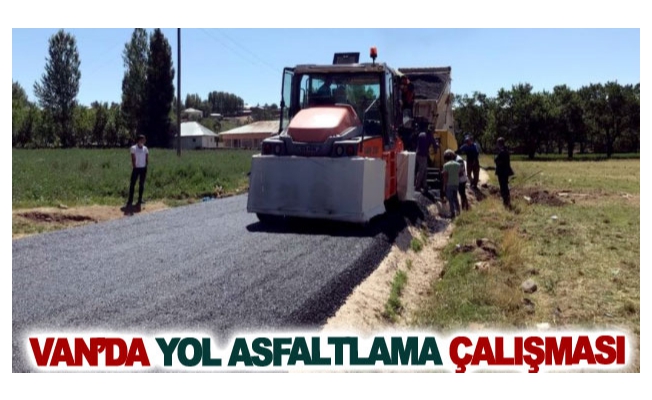 Van’da yol asfaltlama çalışması