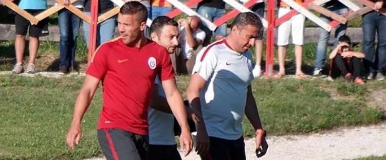 Galatasaray idmanında Burak Podolski gerginliği!