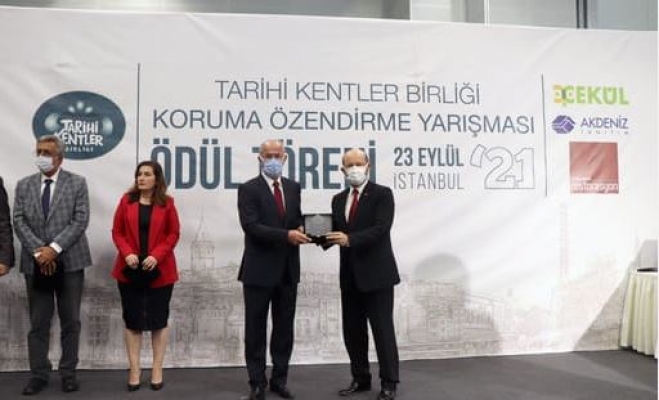 Tuşba Belediye'sinin Bedesten Çarşısı Projesi'ne ödül