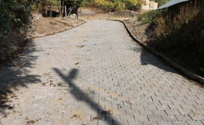 Erciş'te İşbaşı Mahallesi'nde parke çalışmaları tamamlandı
