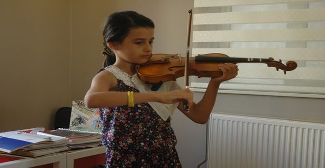 Vanlı Çocuklar Enstrüman Öğreniyor!