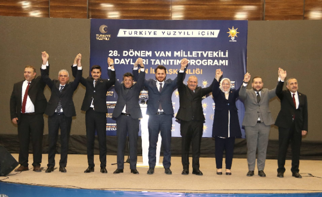 AK PARTİ VANDA ADAY TANITIM PROGRAMI YAPTI