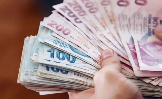 Halkbank’tan Kadınlara Sevindiren Haber! Ay Sonuna Kadar Başvuranlara 100 TL Fırsatı!