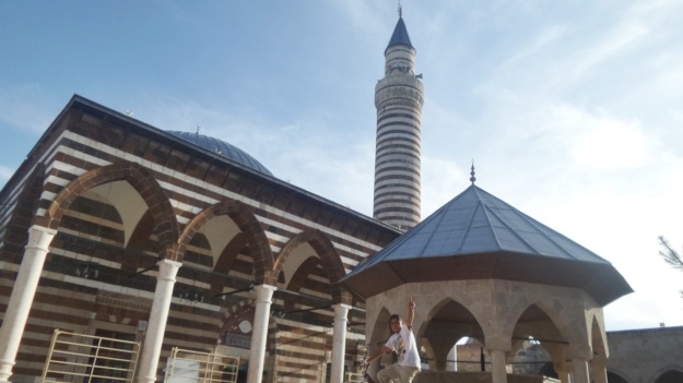 Van'da asırlık camiler ramazan'a hazır