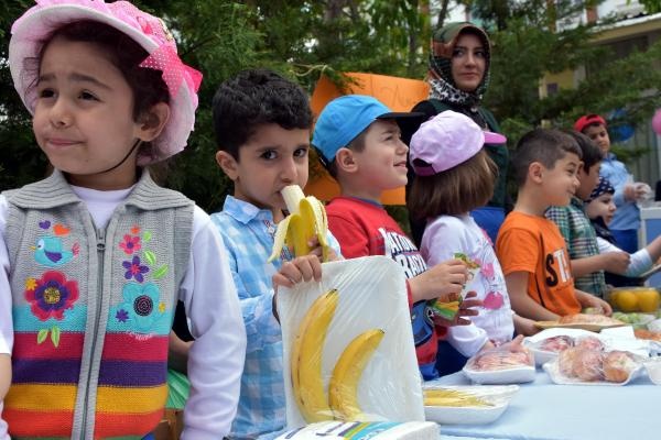 Şefkat Anaokulu Öğrencileri pazarcı oldu