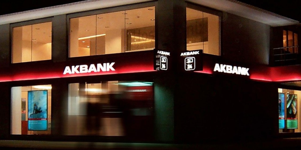 Akbank İş Yeri Olanlara 5.000 TL Hibe Edecek!  Yapana Bakiyeler Yakında Yüklenecek