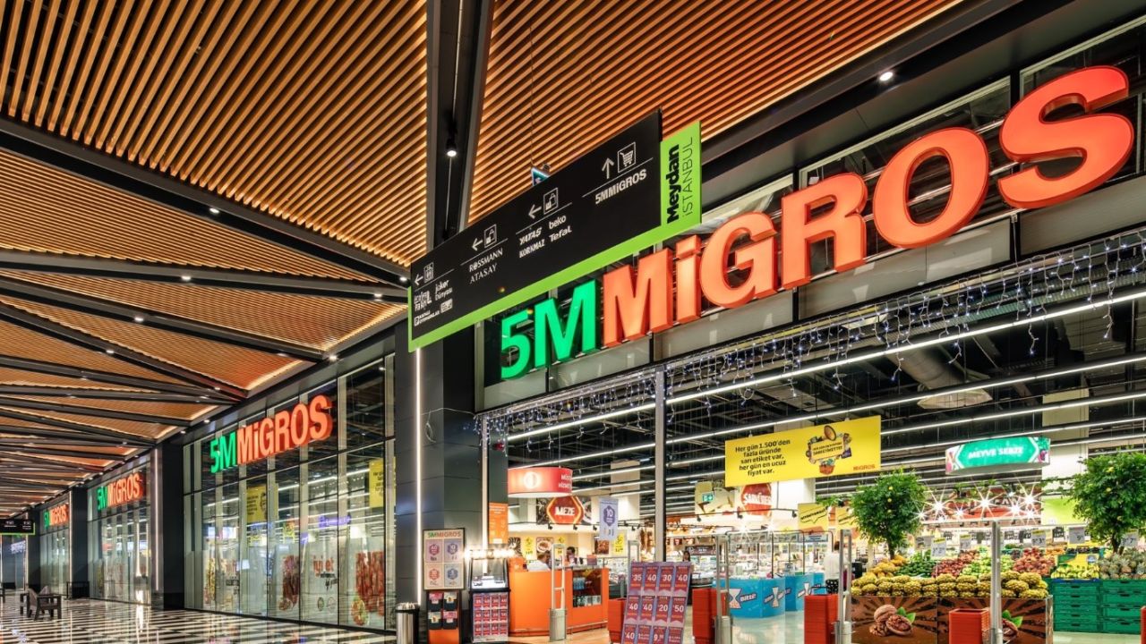 Migros büyük kampanyayı başlattı! Sıvı yağ almak isteyen koşsun: O marka yarı fiyatına düştü