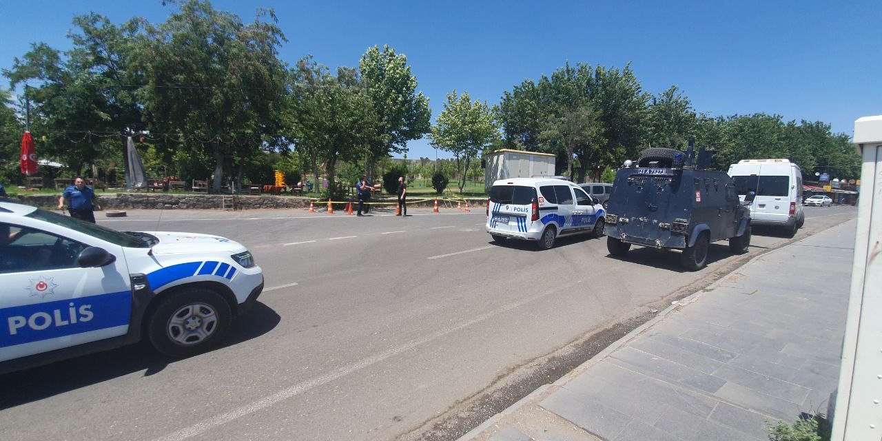 Diyarbakır'da Silahlı, Bıçaklı Kavga; 2 Yaralı