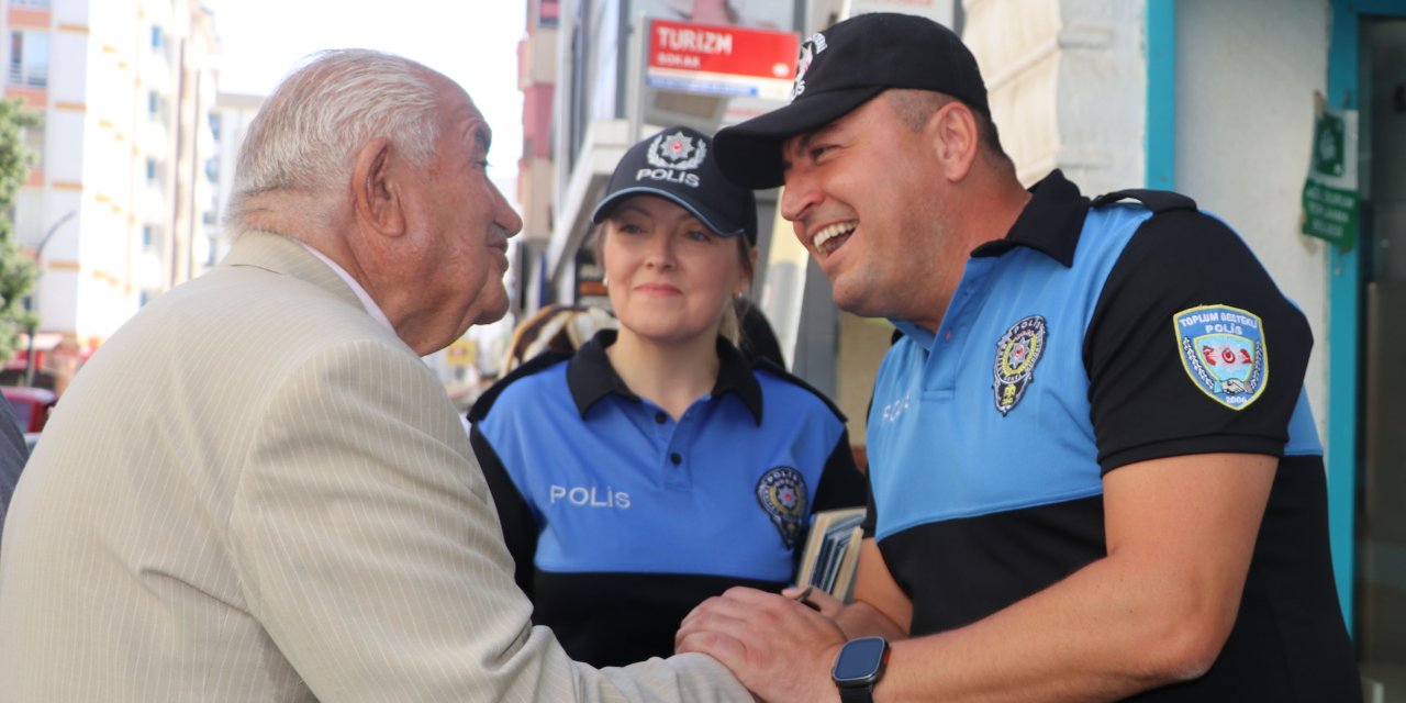 Van'da, 'Kadına Yönelik Şiddet' İle İlgili Bu Kez De Erkekler Bilgilendiriliyor