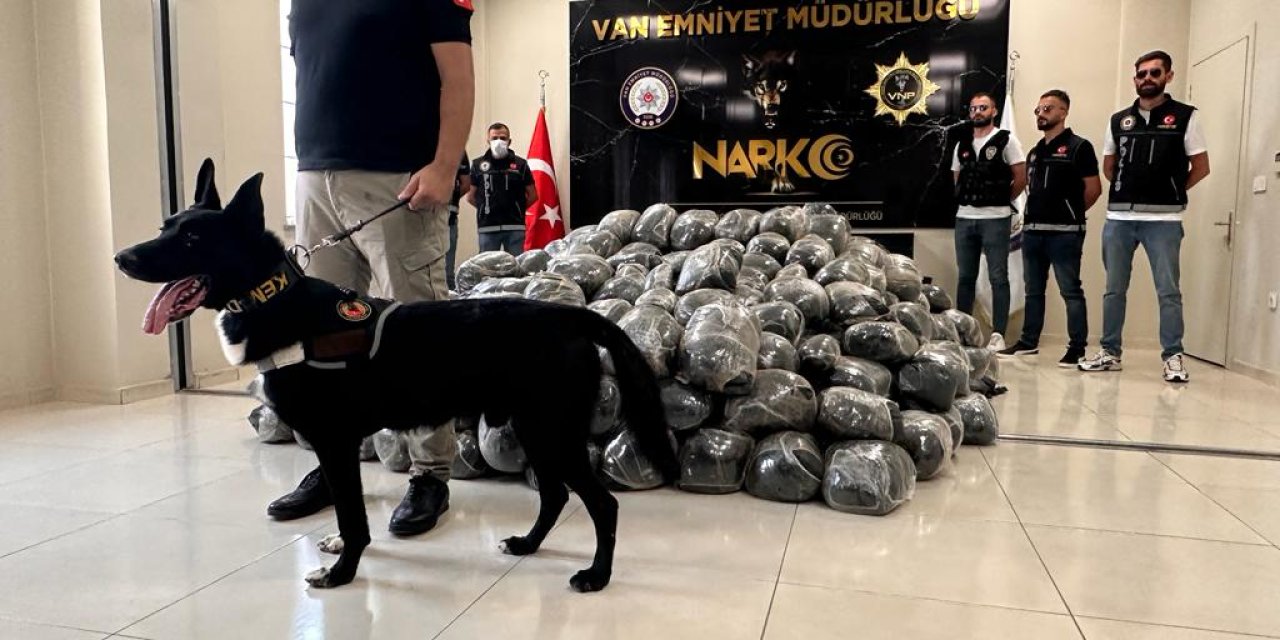 Van'da, Yılın İlk 7 Ayında 3 Ton 693 Kilo Uyuşturucu Ele Geçti; 192 Kişi Tutuklandı