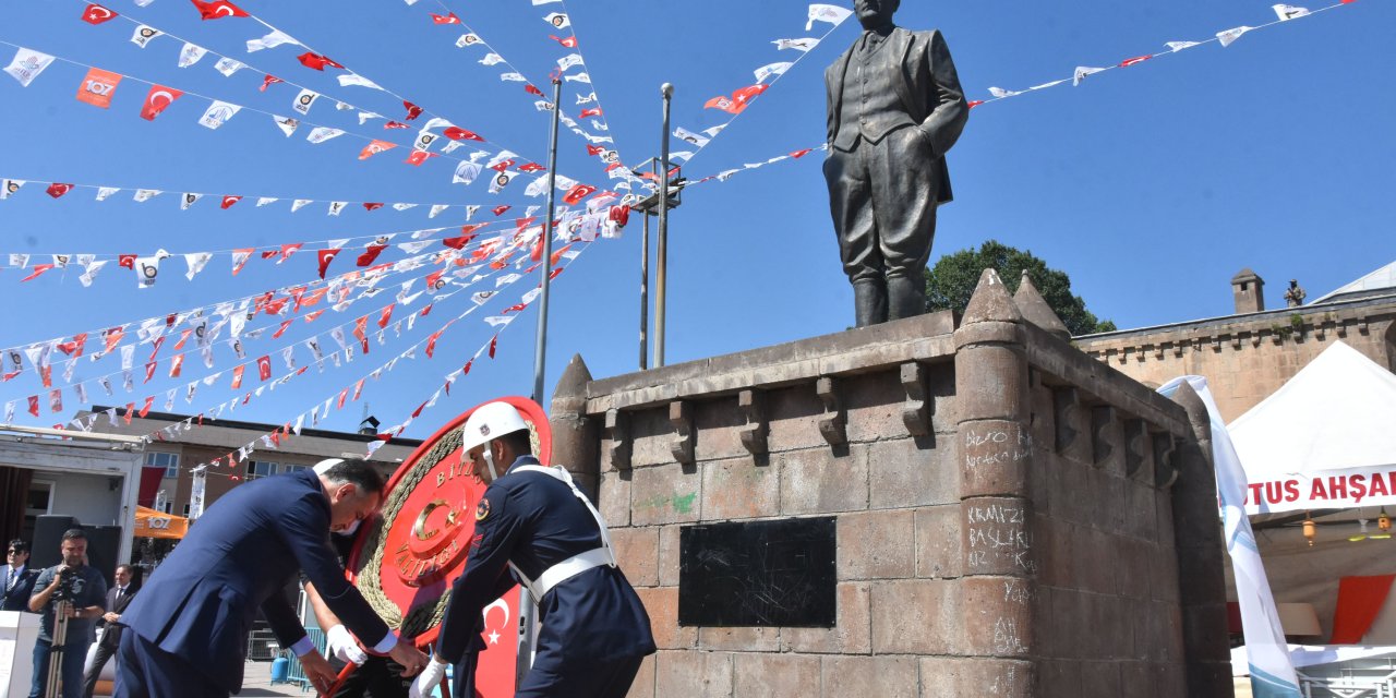 Bitlis'in Düşman İşgalinden Kurtuluşunun 107'nci Yıl Dönümü Kutlandı