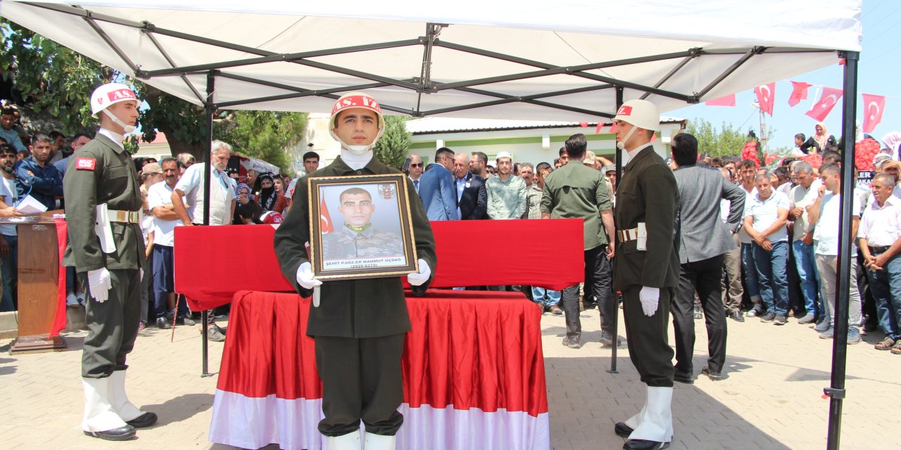 Pençe-kilit Şehidi Üçdağ, Memleketi Diyarbakır’da Toprağa Verildi