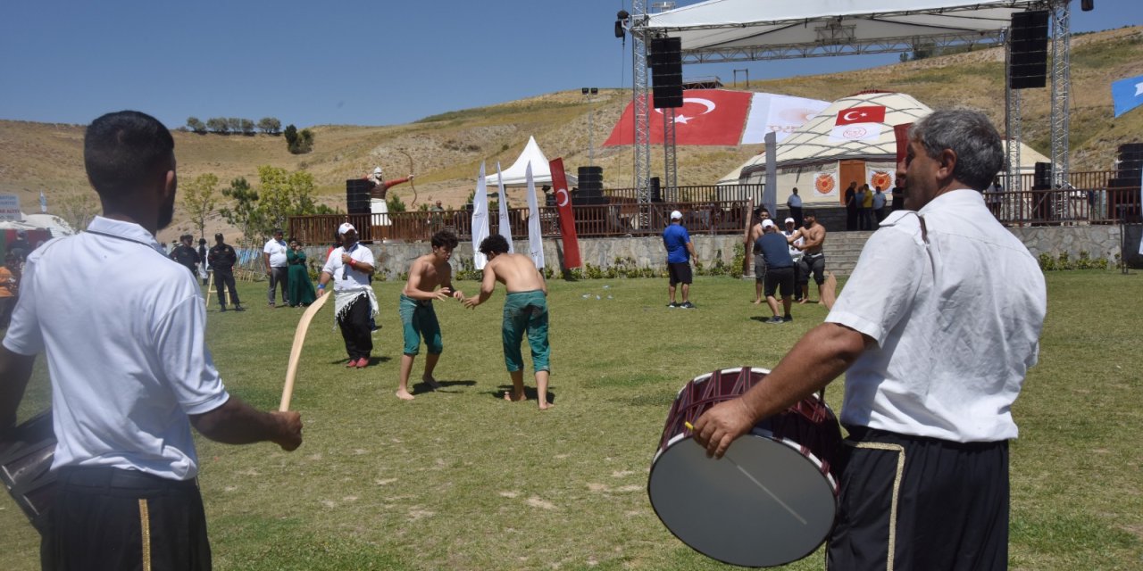 Ahlat'taki 1071 Alparslan Otağı Er Meydanı Oldu